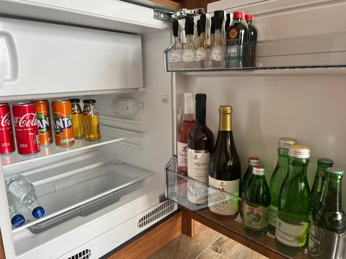 Apartmani Tiske Noci Bečej Zewnętrze zdjęcie