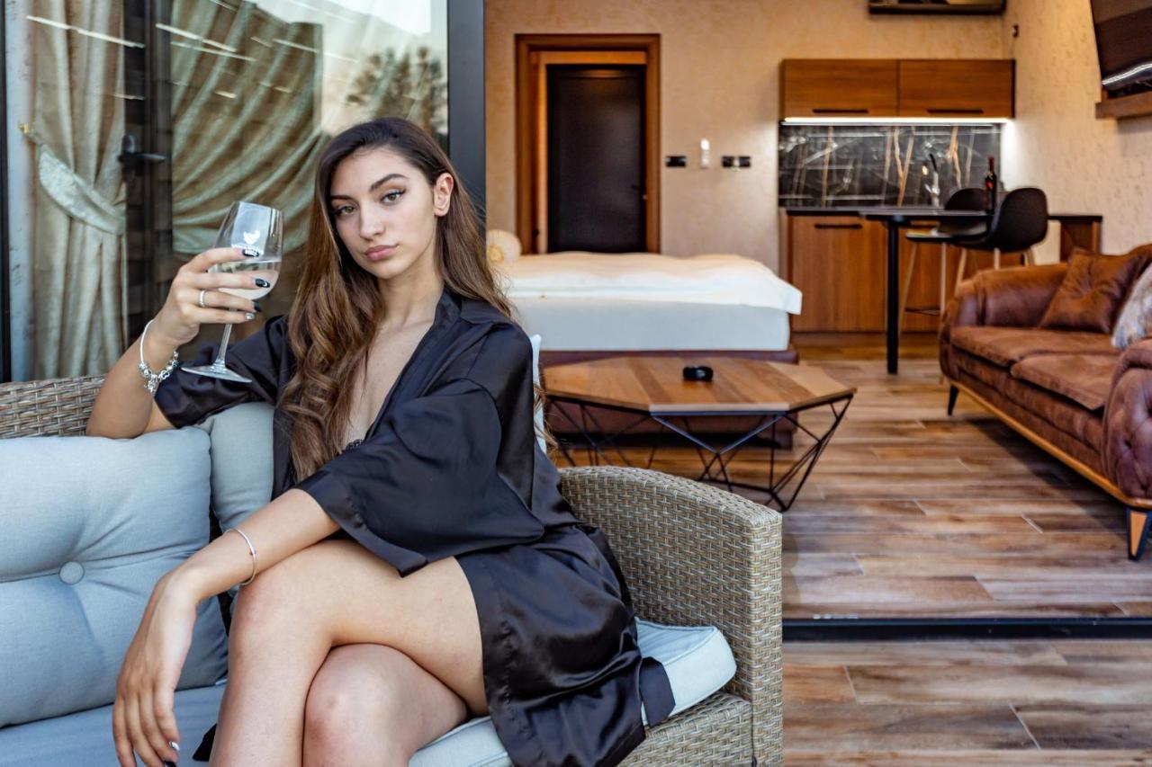 Apartmani Tiske Noci Bečej Zewnętrze zdjęcie